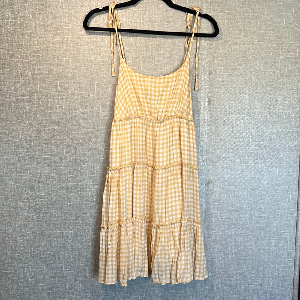 Gingham Dress - Picture 5 of 10